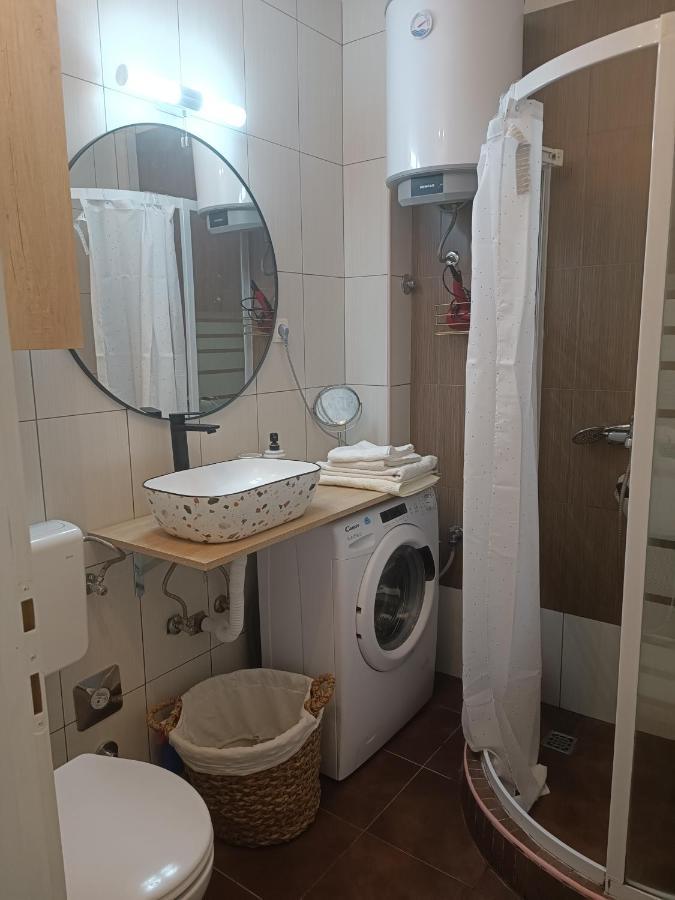 Old Salona Apartment Bagian luar foto