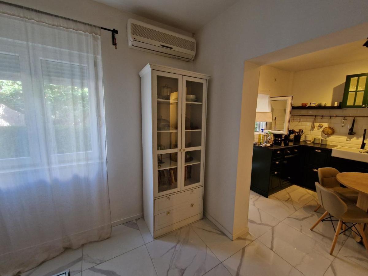 Old Salona Apartment Bagian luar foto